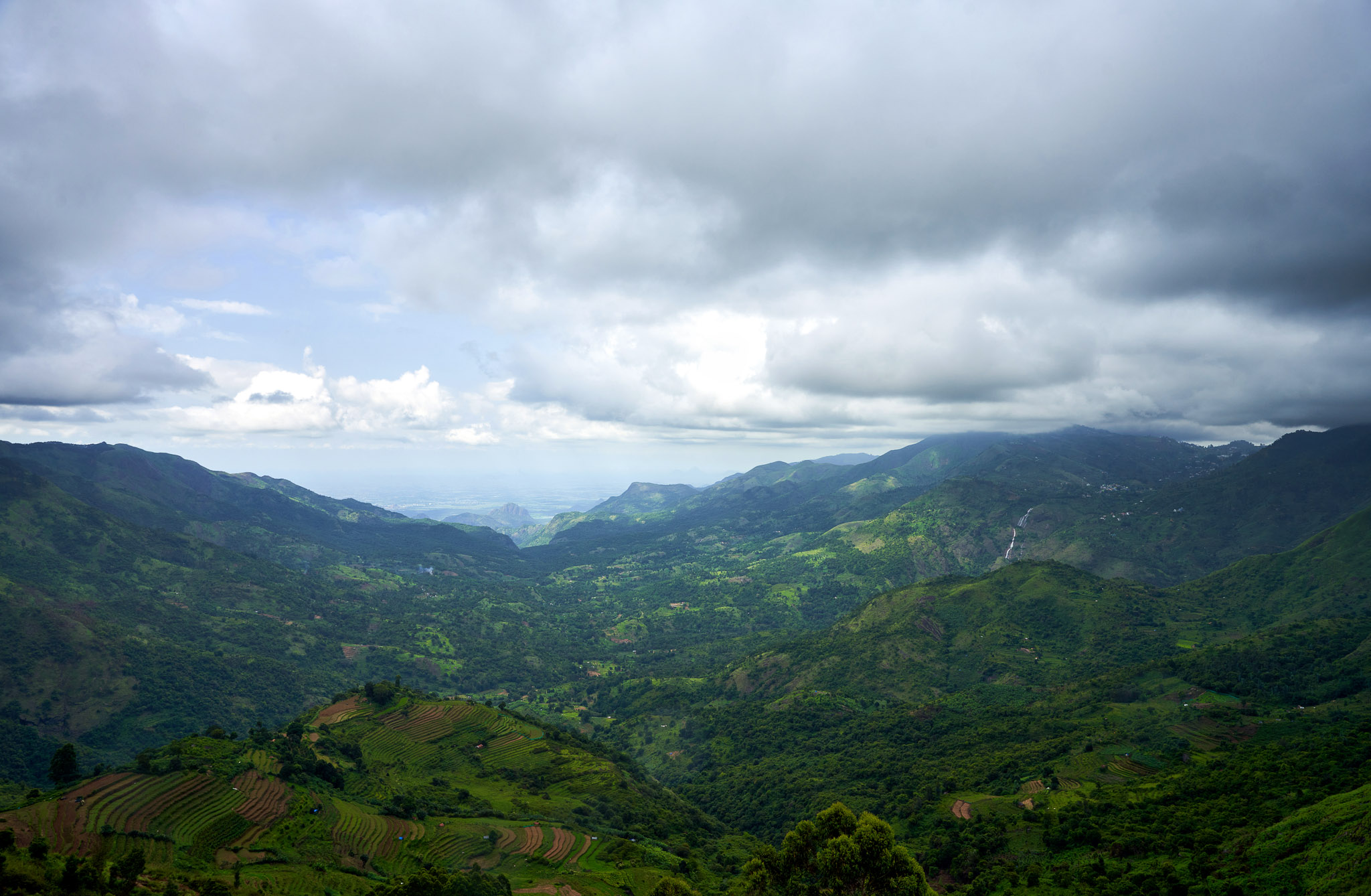 Clouds descending on Western Ghats, a view from the Poombarai Village View Point, Poombarai, Tamil Nadu, India